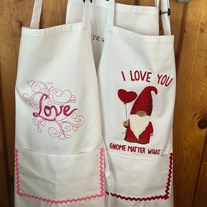 Kitchen aprons
